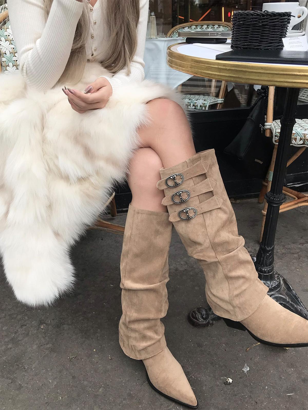 Cowhide version~ genuine leather removable two-wear boots female pointed knight boots punk wind pile western cowboy boots 40
Cowhide version~ genuine leather removable two-wear boots female pointed knight boots punk wind pile western cowboy boots 40