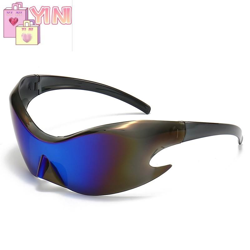 YINI-New Personality Retro Internet Hot Glasses Master Sunglasses Sun Protection Fashion Future Sunglasses Trendy Special-Shaped One-Piece
YINI-New Personality Retro Internet Hot Glasses Master Sunglasses Sun Protection Fashion Future Sunglasses Trendy Special-Shaped One-Piece