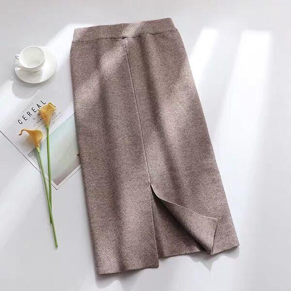 Трикотажная юбка миди средней длины для женщин на осень и зиму, юбка с высокой талией и облегающая бедра, длинная юбка с толстой шерстяной нитью 3XL хаки
Трикотажная юбка миди средней длины для женщин на осень и зиму, юбка с высокой талией и облегающая бедра, длинная юбка с толстой шерстяной нитью 3XL хаки