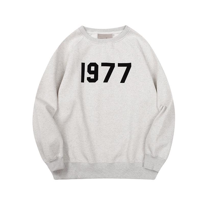 1977 Flocked Letter Round Neck Hoodie - Unisex High Street Essentials, Autumn/Winter Collection S білий/сірий колір
1977 Flocked Letter Round Neck Hoodie - Unisex High Street Essentials, Autumn/Winter Collection S білий/сірий колір