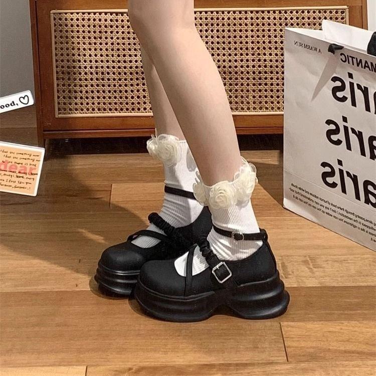 Французские туфли Мэри Джейн женские лето 2024 новые толстый каблук высокий каблук одинарные туфли небольшая высота платформы маленькие кожаные туфли 40 чёрный
Французские туфли Мэри Джейн женские лето 2024 новые толстый каблук высокий каблук одинарные туфли небольшая высота платформы маленькие кожаные туфли 40 чёрный