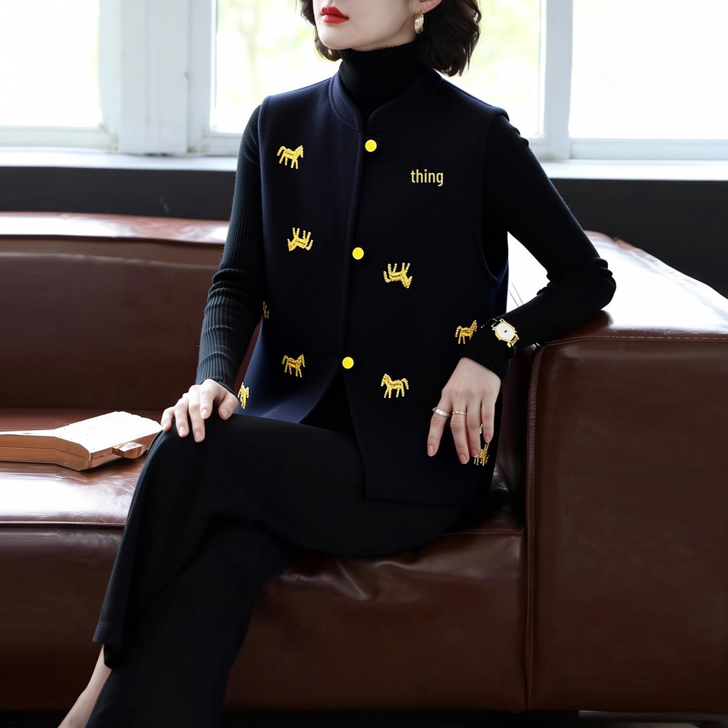 2026 Zodiac Red Double-Sided Woolen Jacket for Mother s Wedding Banquet S (90-115 lbs)
2026 Zodiac Red Double-Sided Woolen Jacket for Mother s Wedding Banquet S (90-115 lbs)