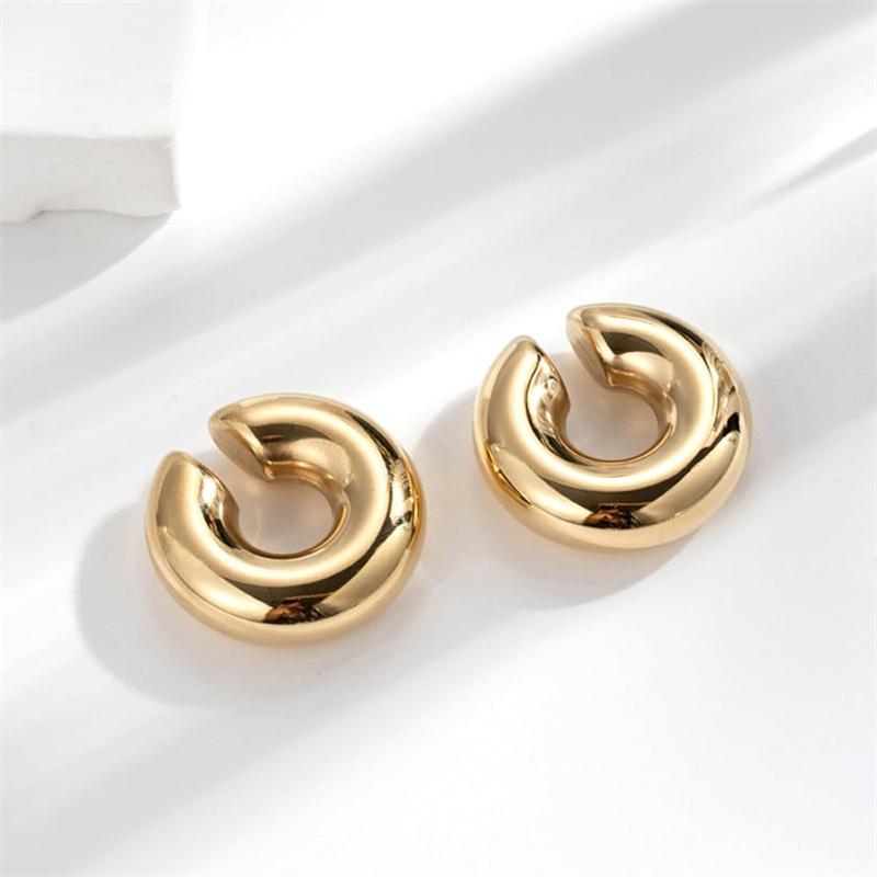 2024 New Fake Metal C-shaped Ear Clips for Women Open Ear Cuff without Piercing Hiphop Women s Clip Earringsboucle oreille femme
2024 New Fake Metal C-shaped Ear Clips for Women Open Ear Cuff without Piercing Hiphop Women s Clip Earringsboucle oreille femme