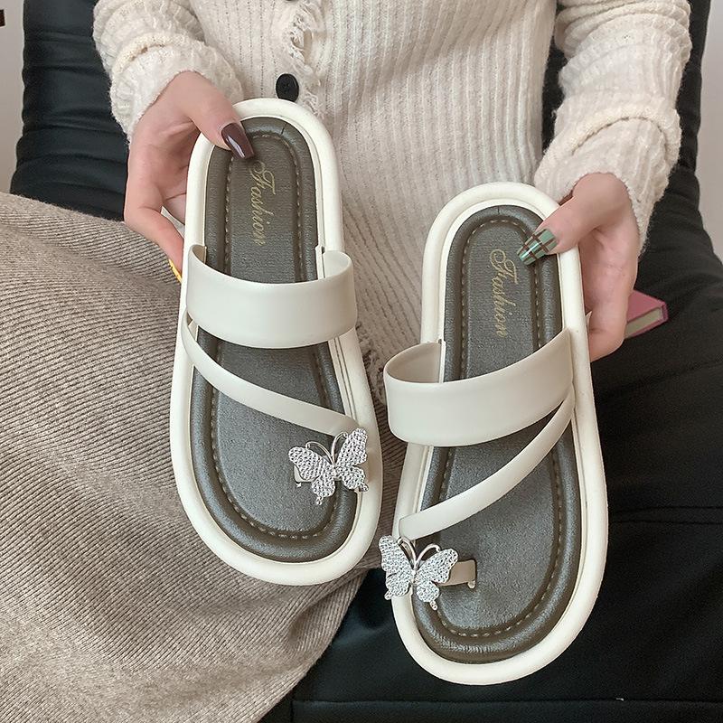 Новый набор тапочек с открытым носком, женская мода, лето, универсальные, на плоской подошве, нишевые, повседневные, пляжные туфли для женщин 40-41
Новый набор тапочек с открытым носком, женская мода, лето, универсальные, на плоской подошве, нишевые, повседневные, пляжные туфли для женщин 40-41