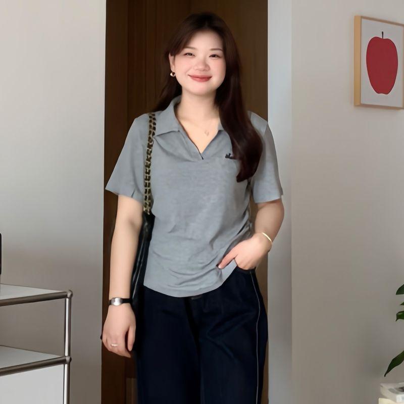 Meow Plus-Size Women s Clothing for Fat Girls, Summer Polo Shirt with Turn-Down Collar, Short-Sleeved T-Shirt, Regular Shoulder Fit, Slimming Top 3581 Floral Gray XL
Meow Plus-Size Women s Clothing for Fat Girls, Summer Polo Shirt with Turn-Down Collar, Short-Sleeved T-Shirt, Regular Shoulder Fit, Slimming Top 3581 Floral Gray XL