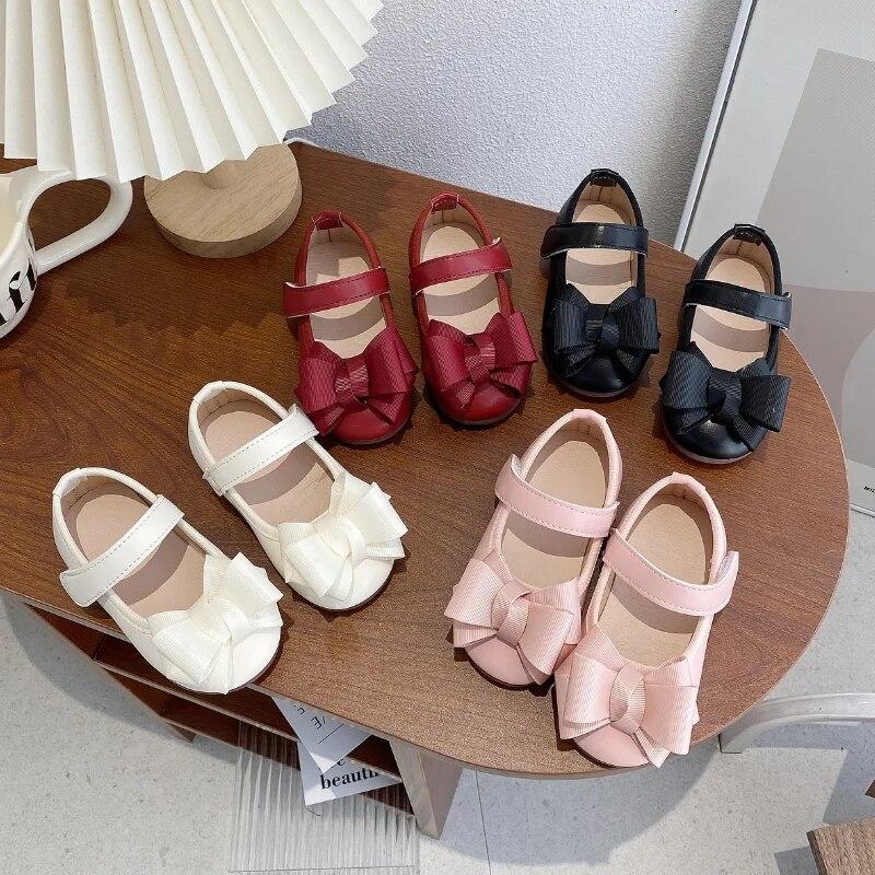 Girl s Princess Shoes Bowtie Party Chic Spring Kids Flat Shoe Non-slip Pu Leather Four Colors Toddler Children Mary Janes 21-30
Girl s Princess Shoes Bowtie Party Chic Spring Kids Flat Shoe Non-slip Pu Leather Four Colors Toddler Children Mary Janes 21-30
