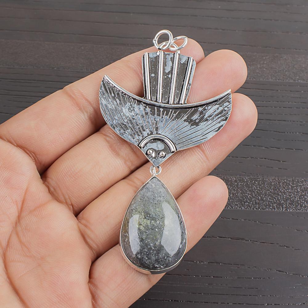 Natural Black Doted Rutile Gemstone 925 Sterling Silver Jewelry Pendant 3.18 AJP-2102
Natural Black Doted Rutile Gemstone 925 Sterling Silver Jewelry Pendant 3.18 AJP-2102