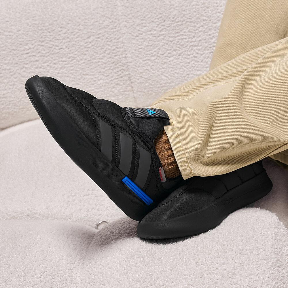 adidas Adipuff Black Carbon Bright Royal 37
adidas Adipuff Black Carbon Bright Royal 37