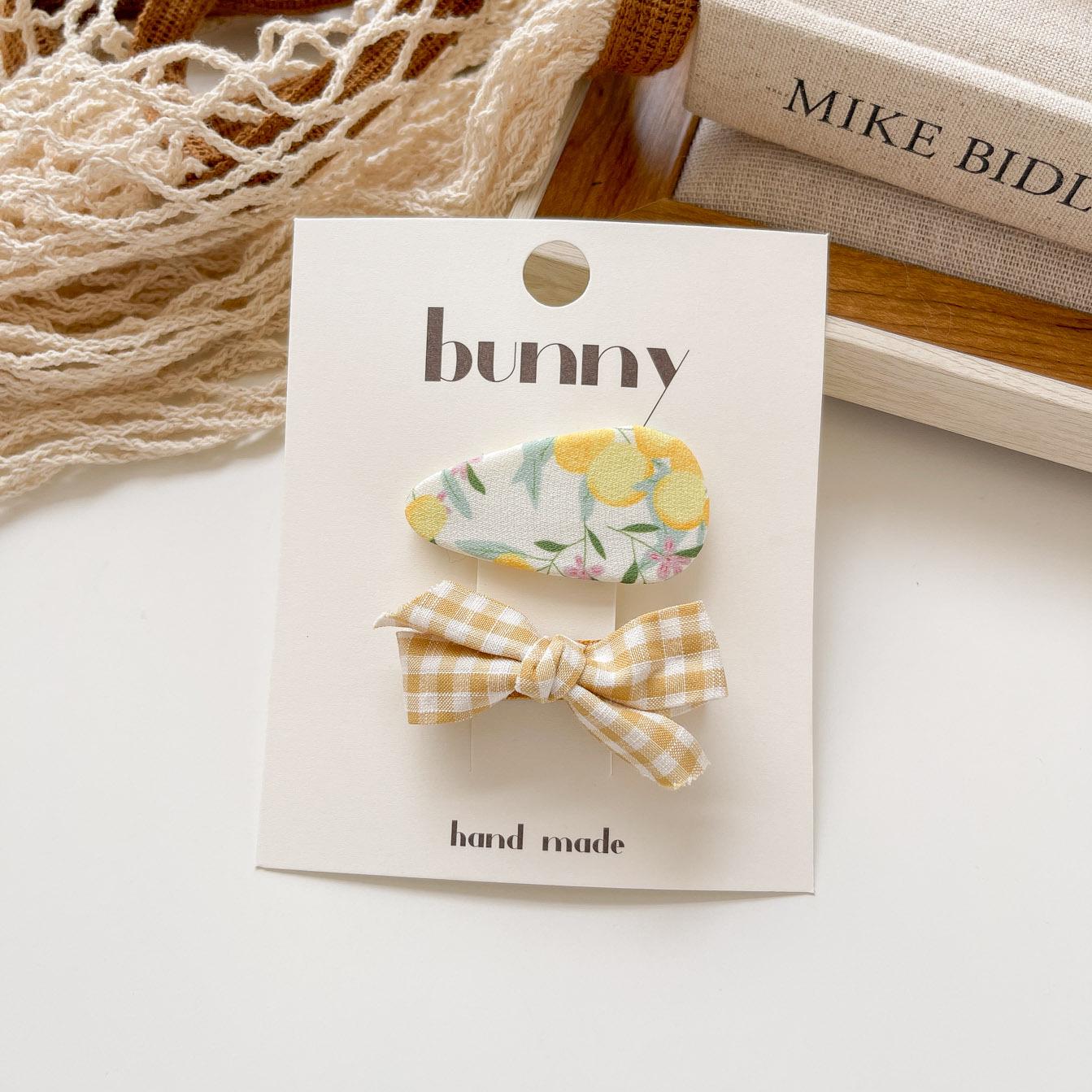 Khaki Cream Bow Hair Clip for Girls – Versatile and Gentle Hair Accessory for Sweet Styles.
Khaki Cream Bow Hair Clip for Girls – Versatile and Gentle Hair Accessory for Sweet Styles.