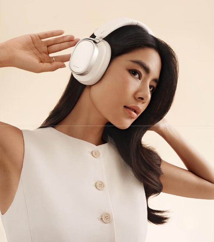 EDIFIER Evo Space Active Noise Cancelling Bluetooth Headphones
EDIFIER Evo Space Active Noise Cancelling Bluetooth Headphones