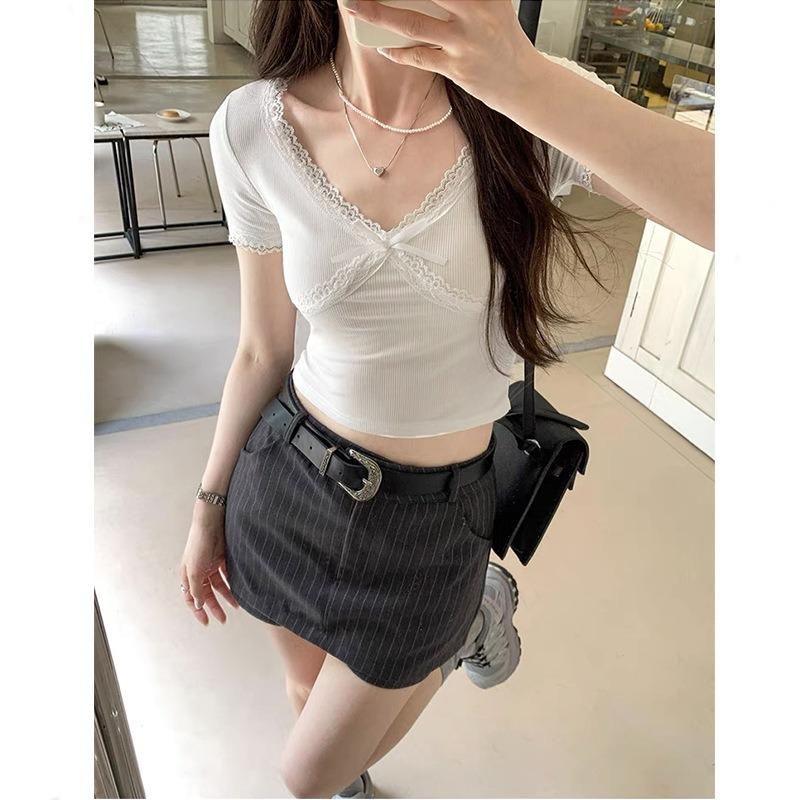Lace Splicing Bow Neck Short-sleeved Shirt Women s Summer Inner Slim-fitting Short Top XL чорний
Lace Splicing Bow Neck Short-sleeved Shirt Women s Summer Inner Slim-fitting Short Top XL чорний