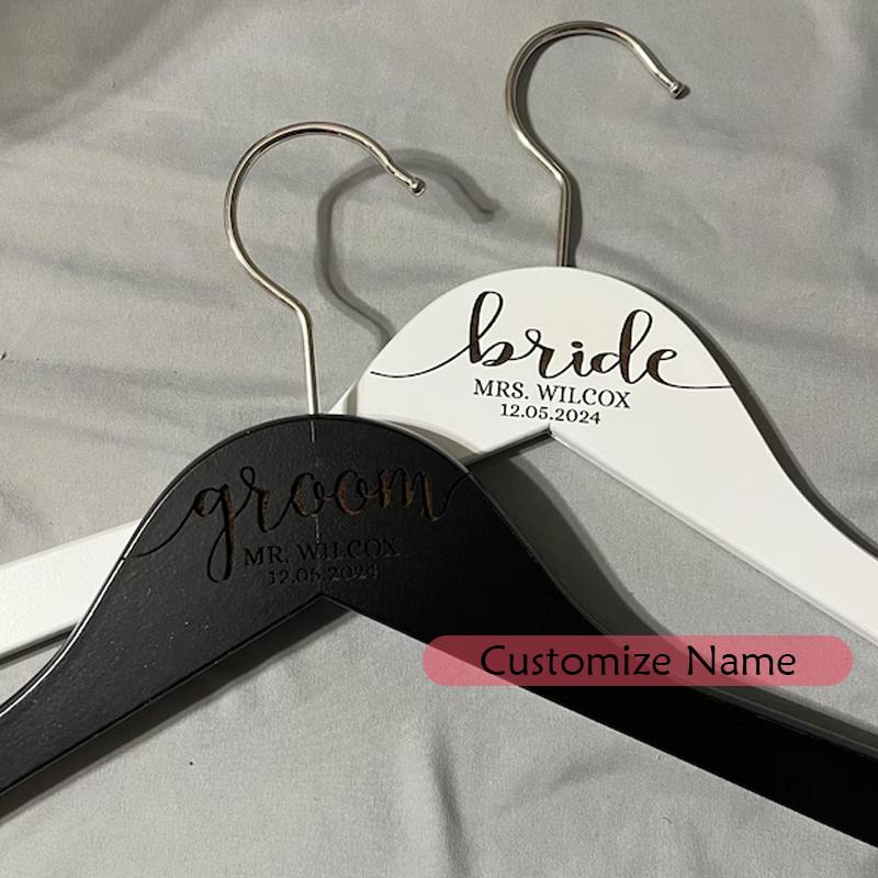 SET of 2 Personalized Black White Hangers Engraved Hangers for Bride & Groom Wedding Bachelorette Party Bridal Shower Decoration 2PCS
SET of 2 Personalized Black White Hangers Engraved Hangers for Bride & Groom Wedding Bachelorette Party Bridal Shower Decoration 2PCS