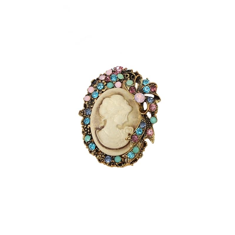 Sculpture Pendant Alloy Crystal Rhinestones Women Necklace Vintage Neckchain Alloy Jewelry For Casual Or Formal Wear
Sculpture Pendant Alloy Crystal Rhinestones Women Necklace Vintage Neckchain Alloy Jewelry For Casual Or Formal Wear