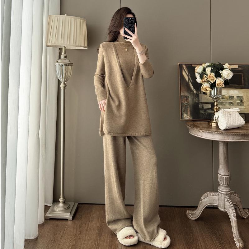 7722 Cozy Knit Three-Piece Set: Versatile Vest, High Neck Top & Long Pants for Autumn/Winter Medium
7722 Cozy Knit Three-Piece Set: Versatile Vest, High Neck Top & Long Pants for Autumn/Winter Medium