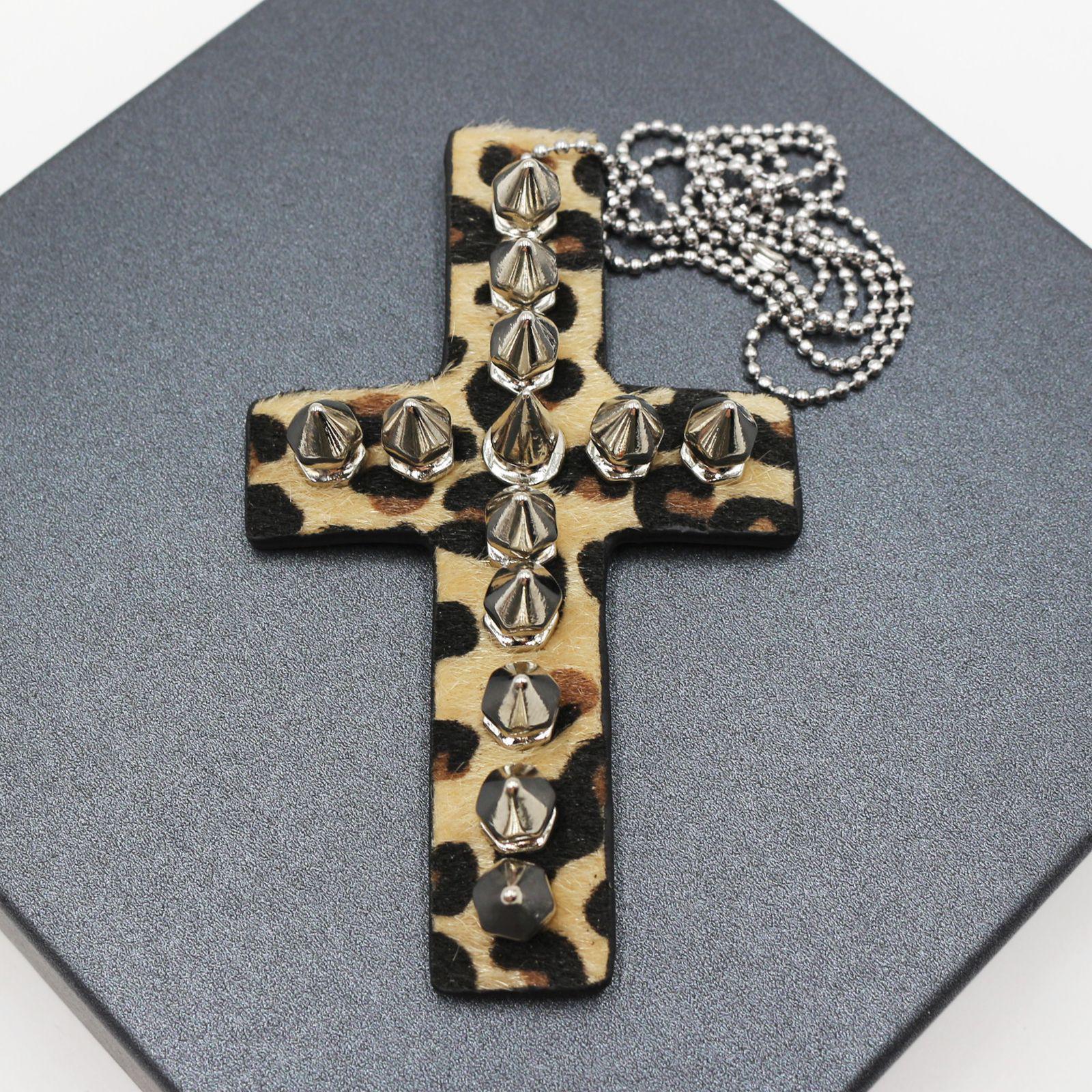 Leopard Print Y2K Gothic Punk Leather Choker Necklace жовтий
Leopard Print Y2K Gothic Punk Leather Choker Necklace жовтий