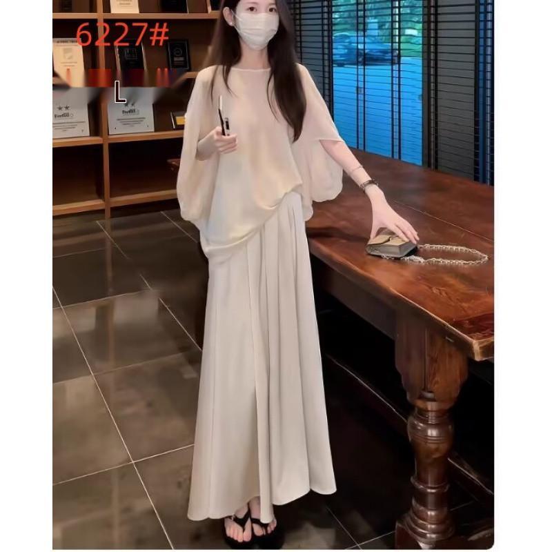 L9J Autumn Korean Style Luxe Teaboy Acetate Satin Dress M
L9J Autumn Korean Style Luxe Teaboy Acetate Satin Dress M