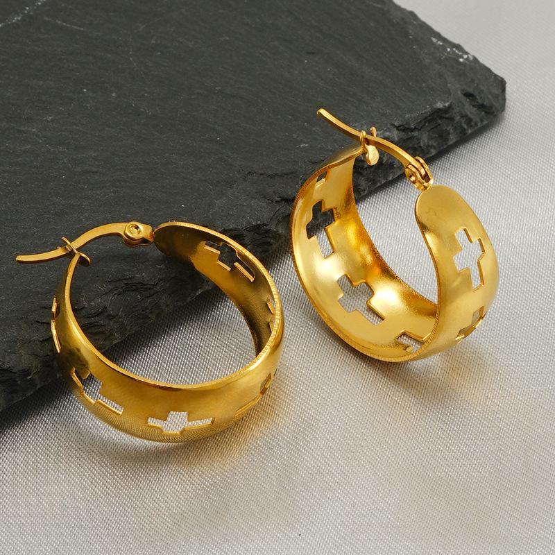 Stylish stainless steel large round hollow cross earrings, high-end earrings, exaggerated simplicity and fashion women 18K золотий
Stylish stainless steel large round hollow cross earrings, high-end earrings, exaggerated simplicity and fashion women 18K золотий