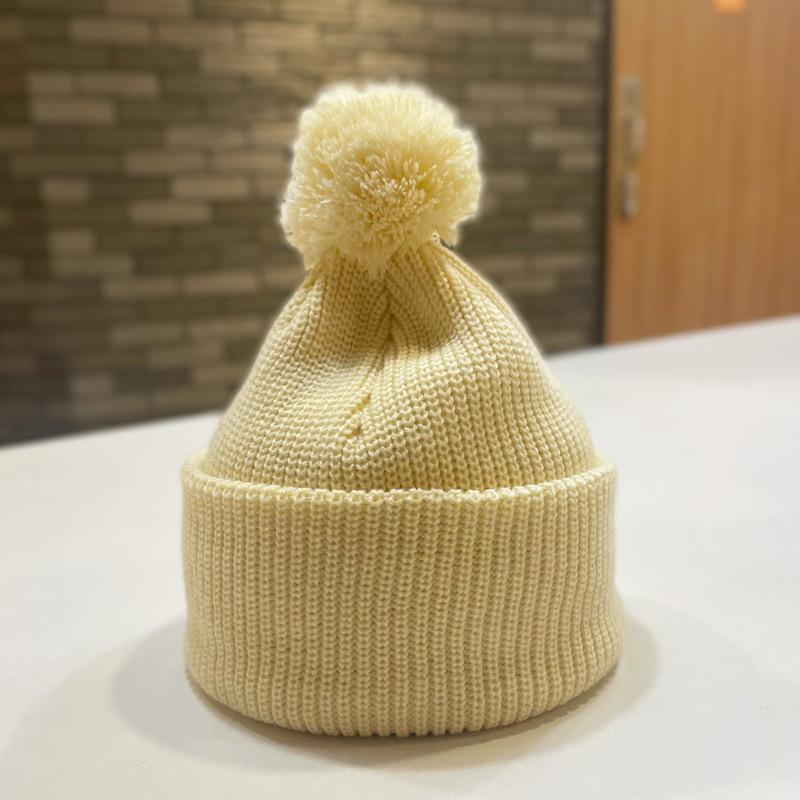 Womens Solid Stylish Color Knit Cap With Ear Protection And Warmth Fashion бежевий
Womens Solid Stylish Color Knit Cap With Ear Protection And Warmth Fashion бежевий