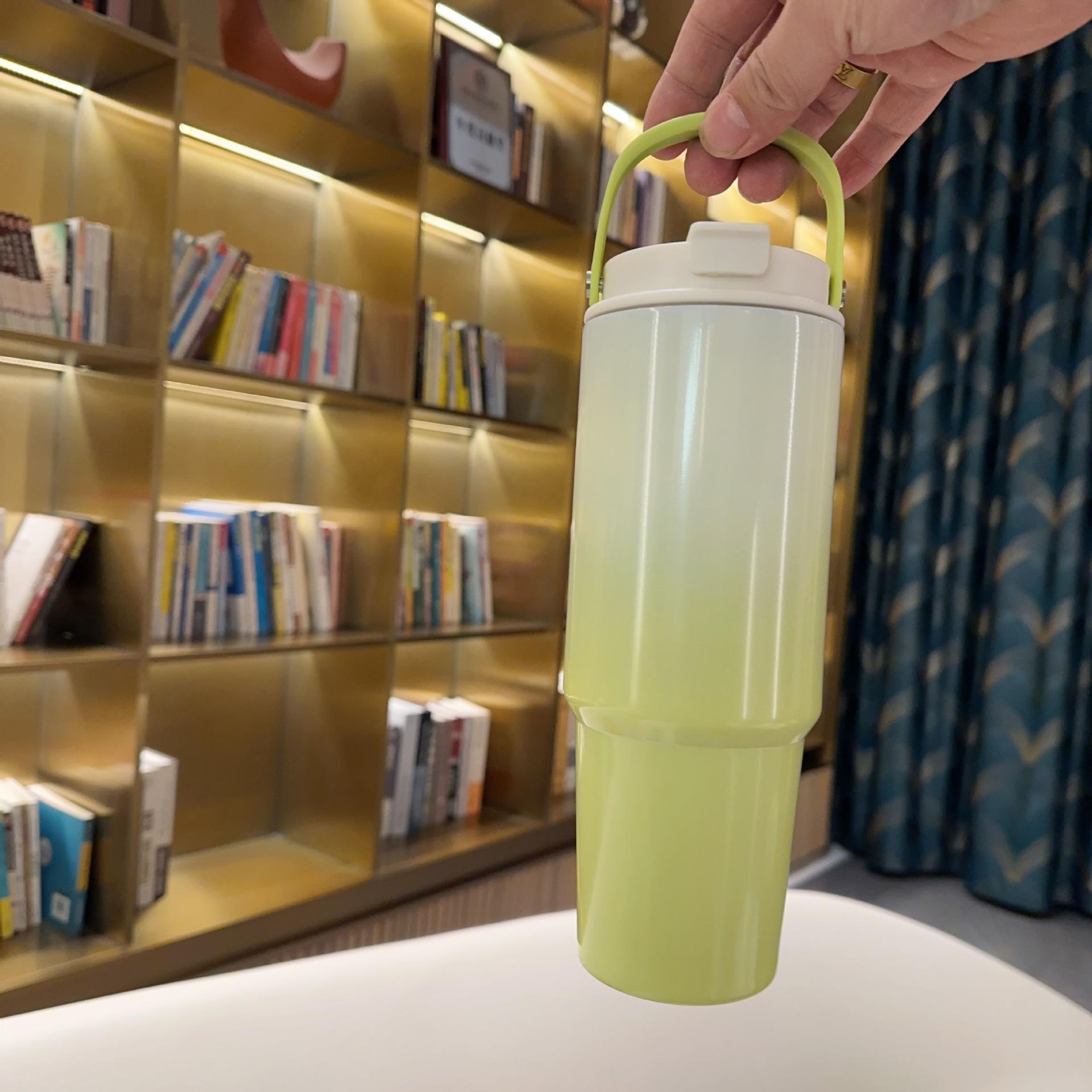 900 мл термосы, модная термокружка с ремнями, портативная уличная термокружка с термостойким покрытием, термосы 900ml
900 мл термосы, модная термокружка с ремнями, портативная уличная термокружка с термостойким покрытием, термосы 900ml