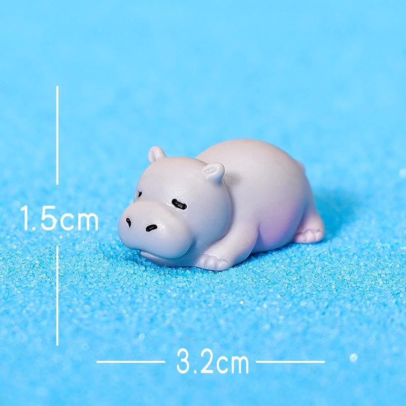 Микро-ландшафт Милые кукольные фигурки, Мультяшный гиппопотам Креативный автомобиль Настольный полимерная смола Ремесло Декоративные Маленькие фигурки Crouching hippopotamus
Микро-ландшафт Милые кукольные фигурки, Мультяшный гиппопотам Креативный автомобиль Настольный полимерная смола Ремесло Декоративные Маленькие фигурки Crouching hippopotamus