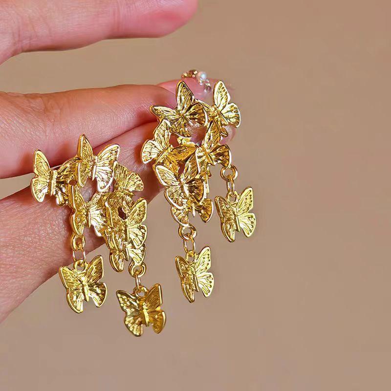 Dancing New Chinese Golden Butterfly Tassel Earrings Women S Light Luxury Premium Earrings Niche Unique Earrings
Dancing New Chinese Golden Butterfly Tassel Earrings Women S Light Luxury Premium Earrings Niche Unique Earrings