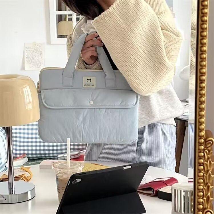 Thickened shockproof 11 inch for iPad tablet liner bag large capacity 13/13.3/14 inch laptop bag 11 inches, vertical синий
Thickened shockproof 11 inch for iPad tablet liner bag large capacity 13/13.3/14 inch laptop bag 11 inches, vertical синий