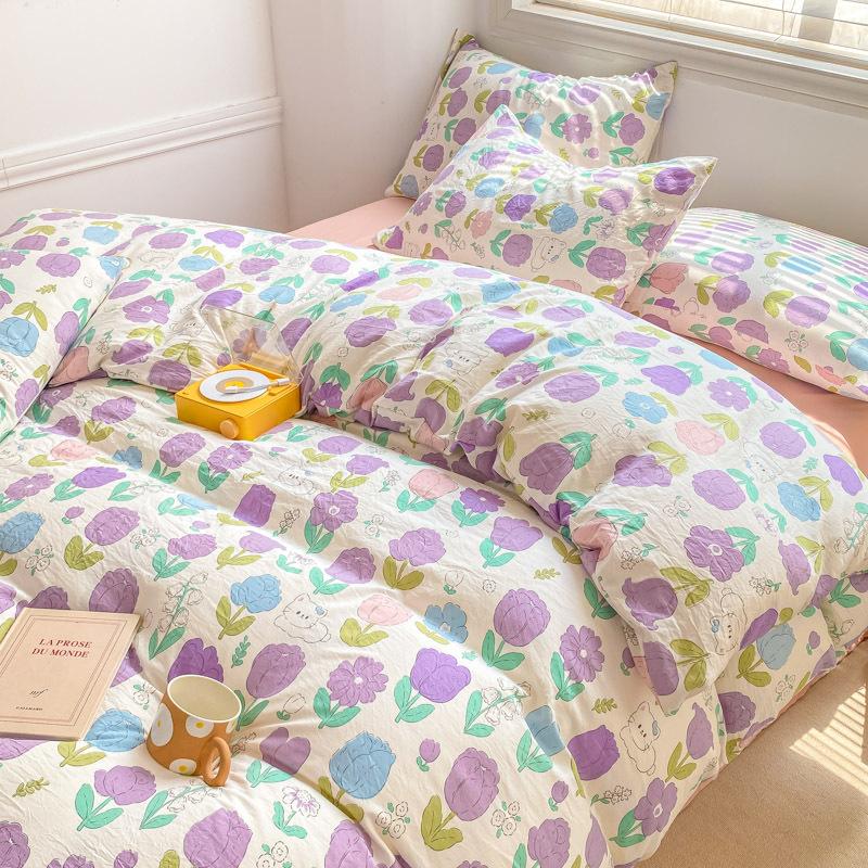 Комплект постельного белья с цветочным принтом, пододеяльник в клетку + простыня + 2 наволочки, постельное белье для односпальной кровати, полный комплект для спальни с мультяшным рисунком, домашний текстиль FR-140X200 4pcs
Комплект постельного белья с цветочным принтом, пододеяльник в клетку + простыня + 2 наволочки, постельное белье для односпальной кровати, полный комплект для спальни с мультяшным рисунком, домашний текстиль FR-140X200 4pcs