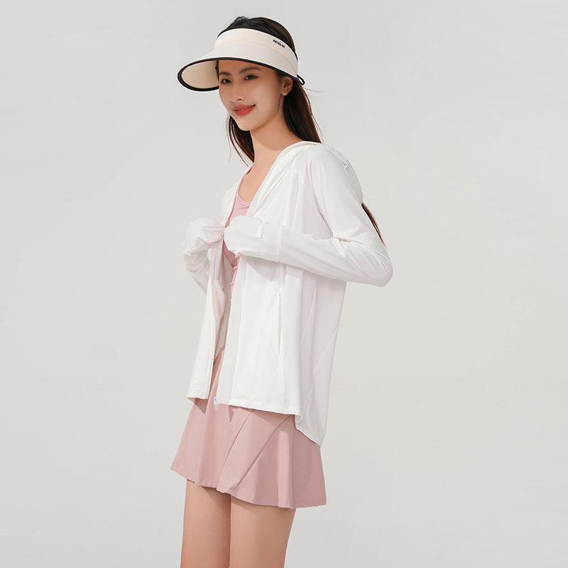 Женская легкая куртка с защитой от солнца UPF50+ с черным козырьком - Дышащая, с защитой от УФ-лучей и профессиональным покрытием до кончиков пальцев. M (50-55 kg)
Женская легкая куртка с защитой от солнца UPF50+ с черным козырьком - Дышащая, с защитой от УФ-лучей и профессиональным покрытием до кончиков пальцев. M (50-55 kg)