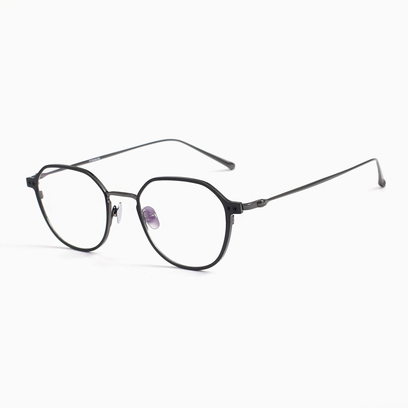 Сверхлегкие титановые очки с полигональной оправой и защитой от синего света (Модель ZY010)
Сверхлегкие титановые очки с полигональной оправой и защитой от синего света (Модель ZY010)