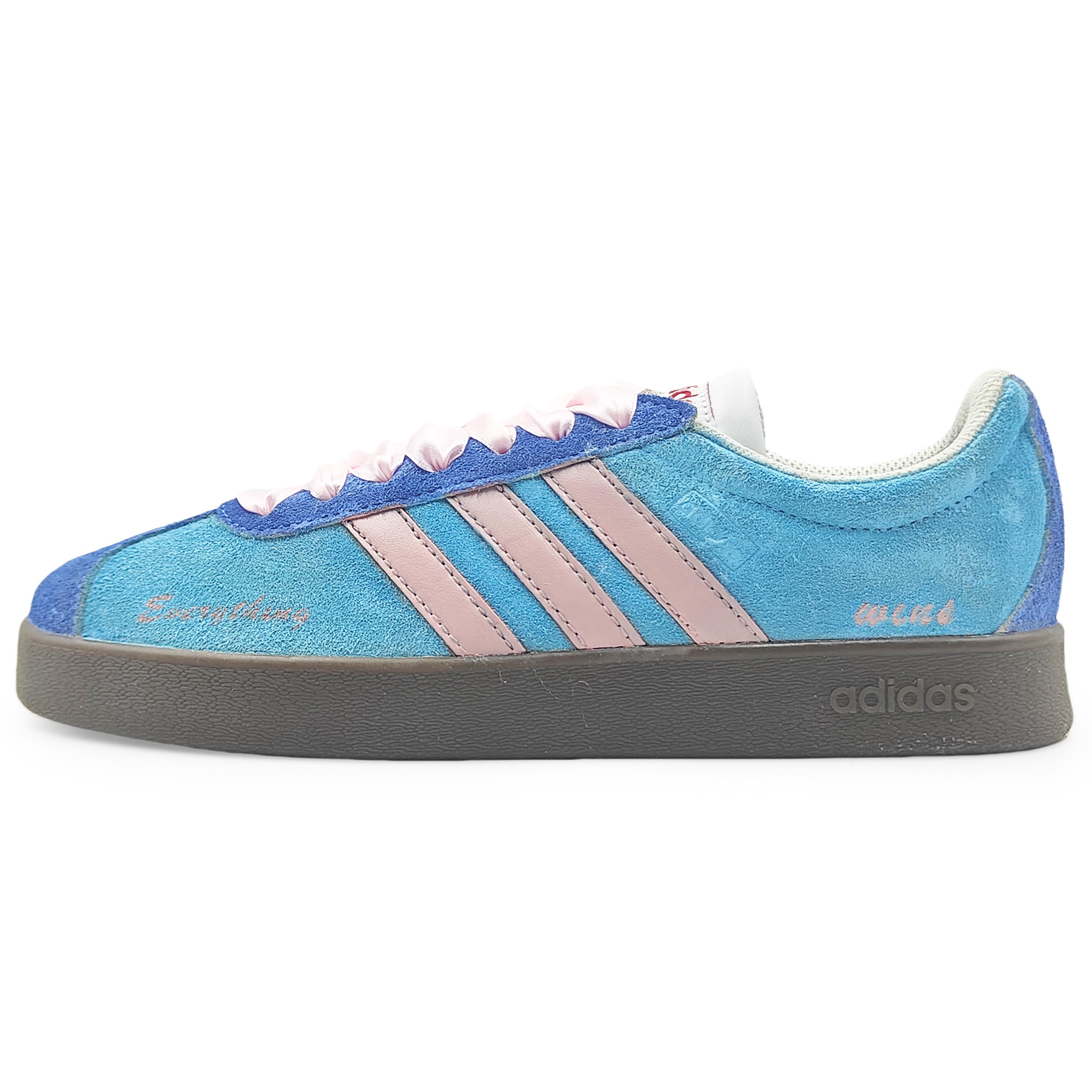 Adidas VL COURT 2.0 Cushioning, Wear Resistant Low top Skateboard Shoes Unisex Blue Pink HQ1802(Team1284-) 41⅓
Adidas VL COURT 2.0 Cushioning, Wear Resistant Low top Skateboard Shoes Unisex Blue Pink HQ1802(Team1284-) 41⅓