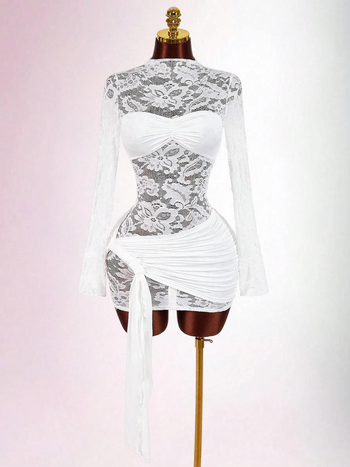 European and American sexy lace splicing mesh fabric round neck long sleeve slim pleated strap dress S белый
European and American sexy lace splicing mesh fabric round neck long sleeve slim pleated strap dress S белый