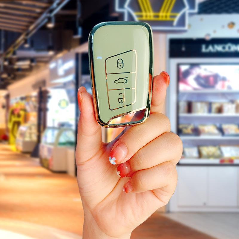 2023 Volkswagen Passat B8 Key Case: Protective Shell for New CC and Magotan Models
2023 Volkswagen Passat B8 Key Case: Protective Shell for New CC and Magotan Models