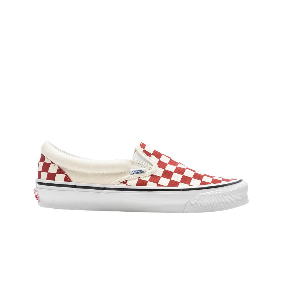 Vans Vault Og Classic Slip-on Lx Checkerboard Racing Red 265
Vans Vault Og Classic Slip-on Lx Checkerboard Racing Red 265