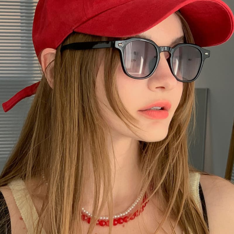 VASCARA CALLA (2 colors) C1
VASCARA CALLA (2 colors) C1