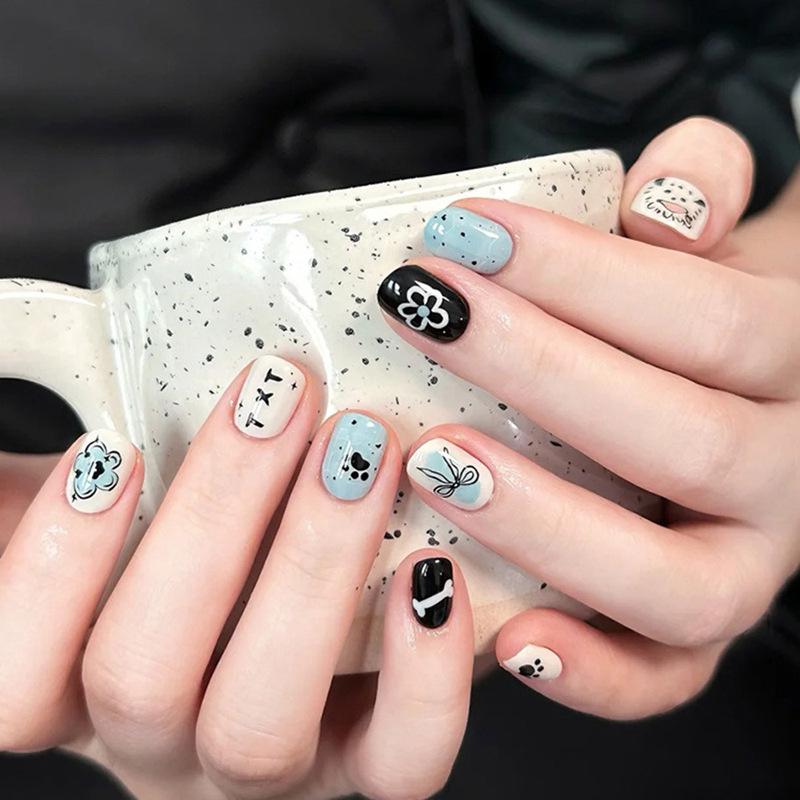 Chic Pet Wearable Nails - Black Blue & White Floral Bowknot Nail Art Patches | Short, Sweet & Cool False Nails
Chic Pet Wearable Nails - Black Blue & White Floral Bowknot Nail Art Patches | Short, Sweet & Cool False Nails