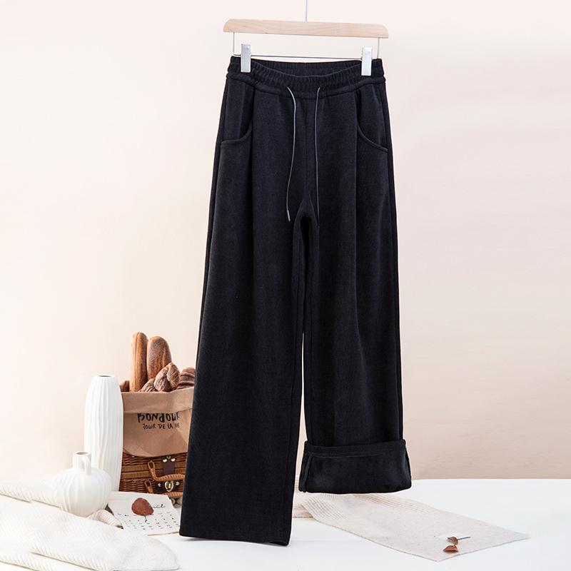 G velvet wide-leg pants women s autumn and winter thickened casual straight-leg pants high waist loose knitted European cotton velvet Yamamoto pants S
G velvet wide-leg pants women s autumn and winter thickened casual straight-leg pants high waist loose knitted European cotton velvet Yamamoto pants S