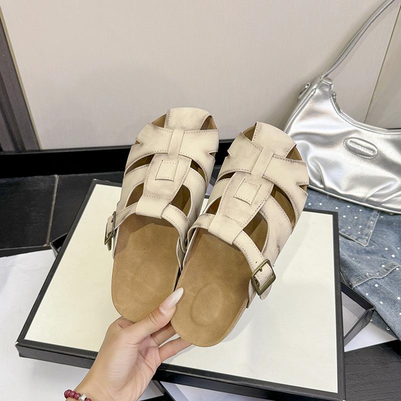 Beach slippers 2025 summer new thick-soled half-pack shoes casual wear retro hollow half-drag cool slippers 40
Beach slippers 2025 summer new thick-soled half-pack shoes casual wear retro hollow half-drag cool slippers 40