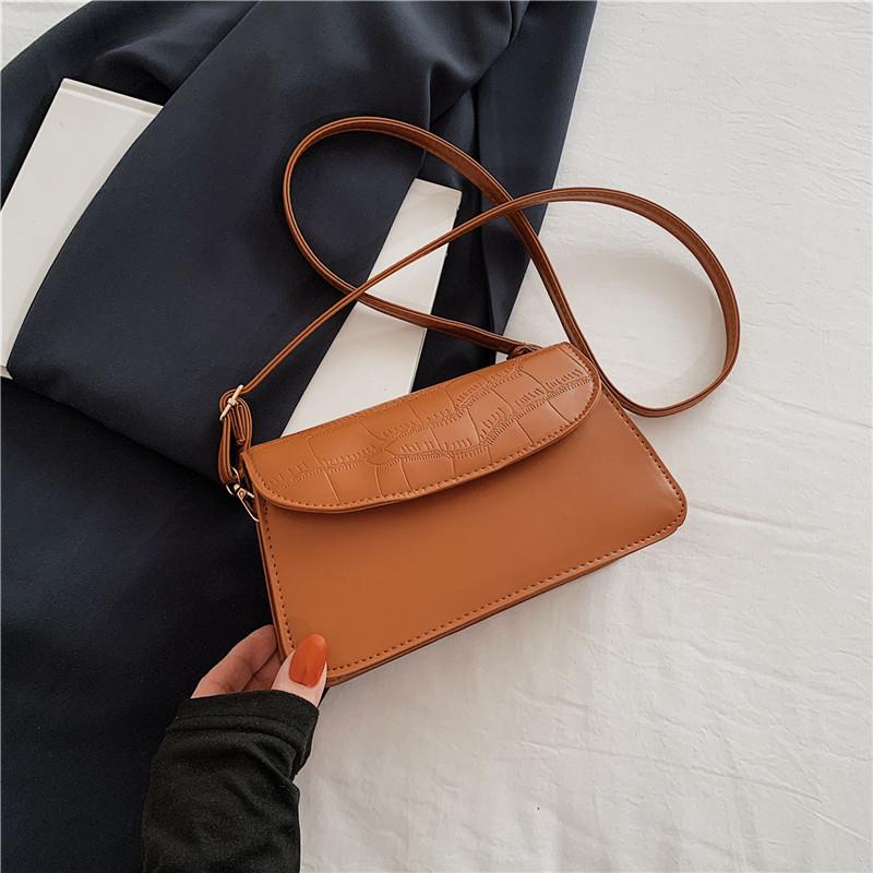 Маленькая сумка текстуры однотонного цвета женская 2025 весна новая универсальная ins сумка-мессенджер темперамент однотонный корейская версия маленькая квадратная сумка коричневый
Маленькая сумка текстуры однотонного цвета женская 2025 весна новая универсальная ins сумка-мессенджер темперамент однотонный корейская версия маленькая квадратная сумка коричневый