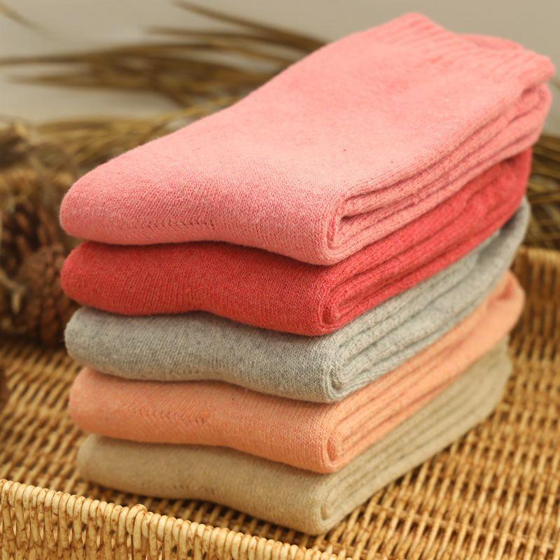 5 пар мягких женских носков с мультяшным принтом, чулки до середины икры 5 pairs
5 пар мягких женских носков с мультяшным принтом, чулки до середины икры 5 pairs