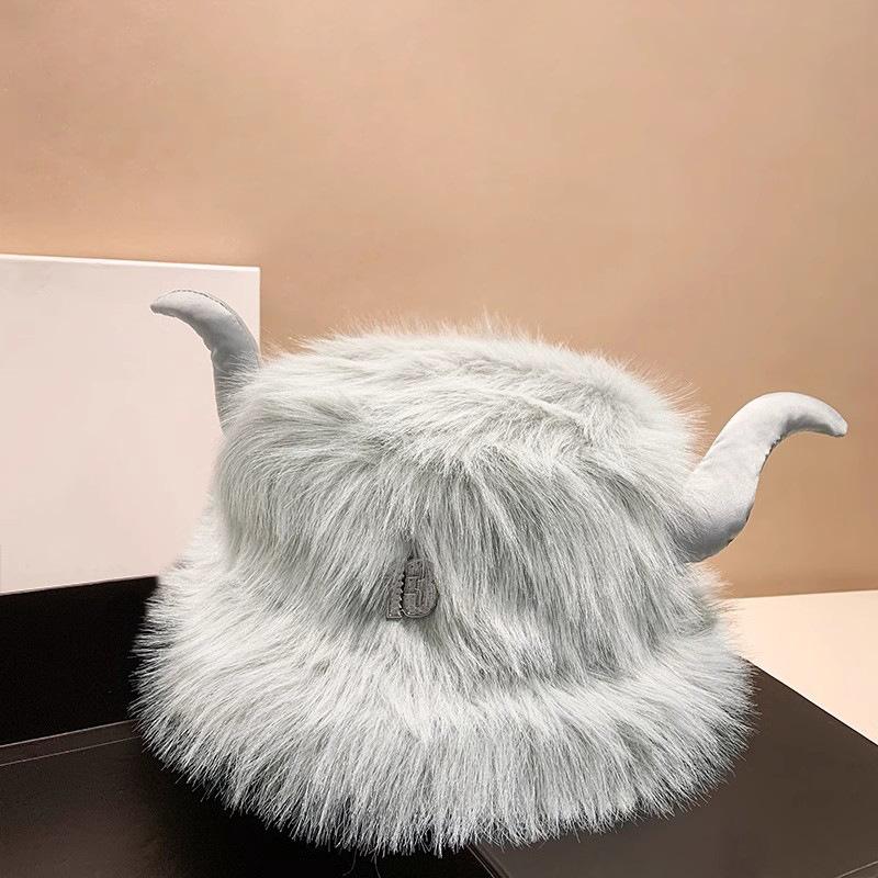 Забавная плюшевая шапка-ушанка с головой быка, женская зимняя теплая защита ушей, ветрозащитная и холодостойкая шапка короля демонов быка для езды M(56-58cm)
Забавная плюшевая шапка-ушанка с головой быка, женская зимняя теплая защита ушей, ветрозащитная и холодостойкая шапка короля демонов быка для езды M(56-58cm)