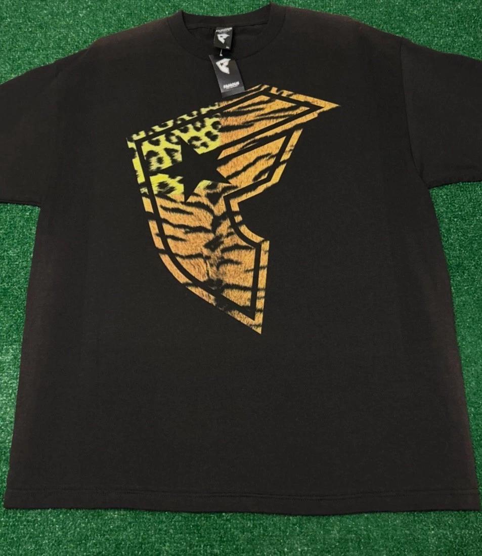 Vintage Y2K Famous Stars And Straps Chetah Logo Shirt Mens XL NWT Travis Barker S
Vintage Y2K Famous Stars And Straps Chetah Logo Shirt Mens XL NWT Travis Barker S