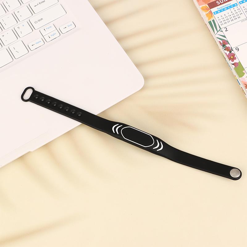 Id 125 кГц T5577 клон копия браслет Em4305 реплицируемый записываемый водонепроницаемый браслет ключ Rfid копир значок контроль доступа токен чёрный
Id 125 кГц T5577 клон копия браслет Em4305 реплицируемый записываемый водонепроницаемый браслет ключ Rfid копир значок контроль доступа токен чёрный