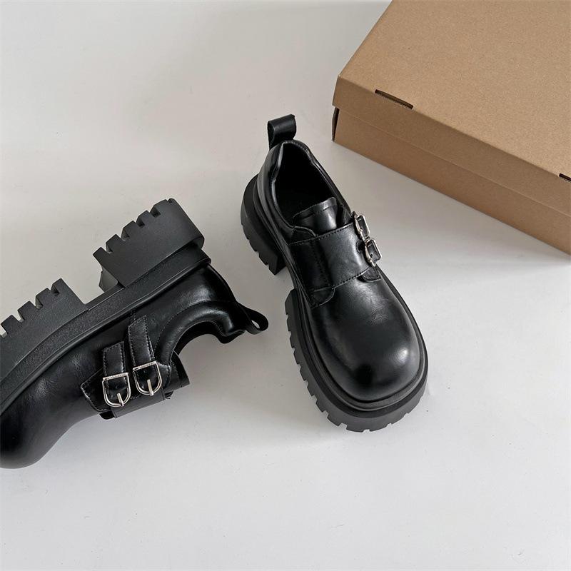 Черные ретро универсальные туфли на платформе в британском стиле, женские туфли из кожи, новинка 2025 года, осенне-зимняя юбка, туфли Мэри Джейн 39 чёрный
Черные ретро универсальные туфли на платформе в британском стиле, женские туфли из кожи, новинка 2025 года, осенне-зимняя юбка, туфли Мэри Джейн 39 чёрный