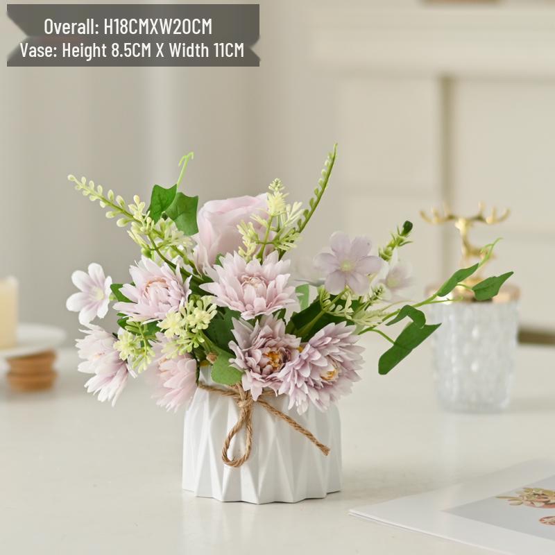 Niche Silk Flower Tabletop Ornament - Artificial Flowers for Living Room, Coffee Table, or Dining Table Decoration.
Niche Silk Flower Tabletop Ornament - Artificial Flowers for Living Room, Coffee Table, or Dining Table Decoration.