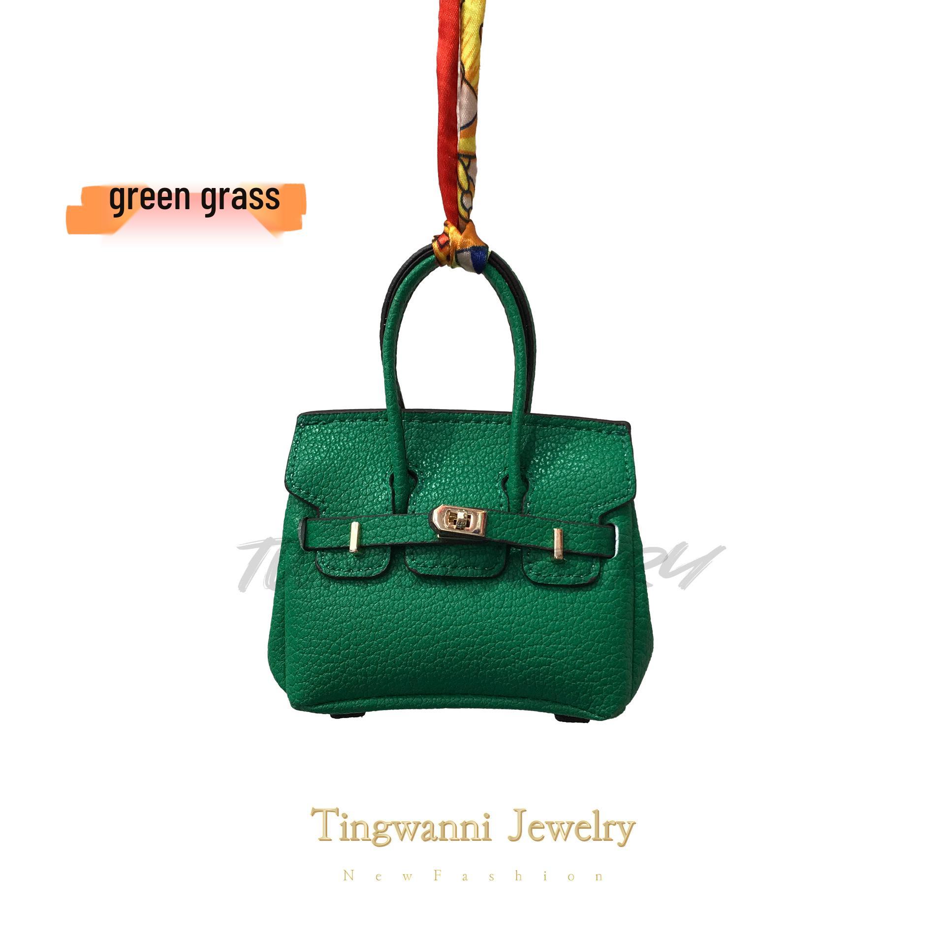 Шикарный мини-шарм для сумки: Чехол для наушников, кошелек для монет и автомобильный брелок для женщин
Шикарный мини-шарм для сумки: Чехол для наушников, кошелек для монет и автомобильный брелок для женщин