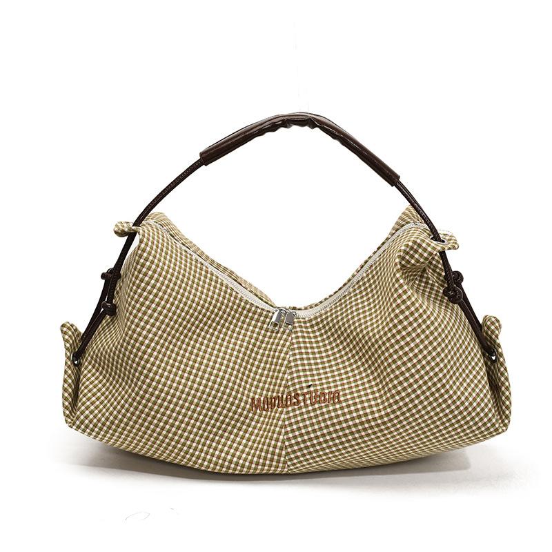 Niche pastoral style boat bag plaid design shoulder bag versatile commuter large capacity texture fashionable tote bag зелёный
Niche pastoral style boat bag plaid design shoulder bag versatile commuter large capacity texture fashionable tote bag зелёный