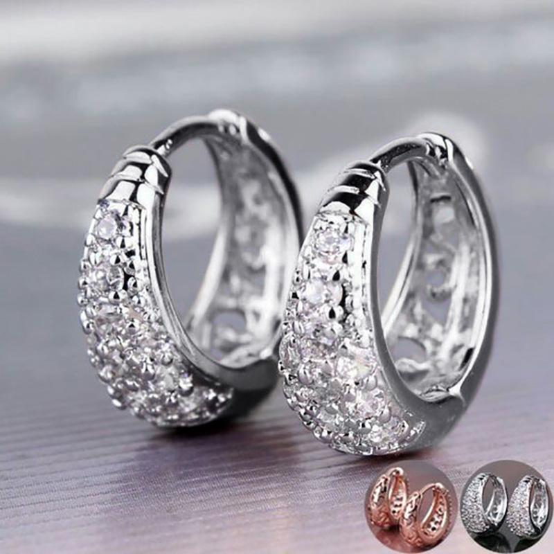 Niche design: high-end earrings, earrings, unique design, half circle zircon earrings, openwork design earrings
Niche design: high-end earrings, earrings, unique design, half circle zircon earrings, openwork design earrings
