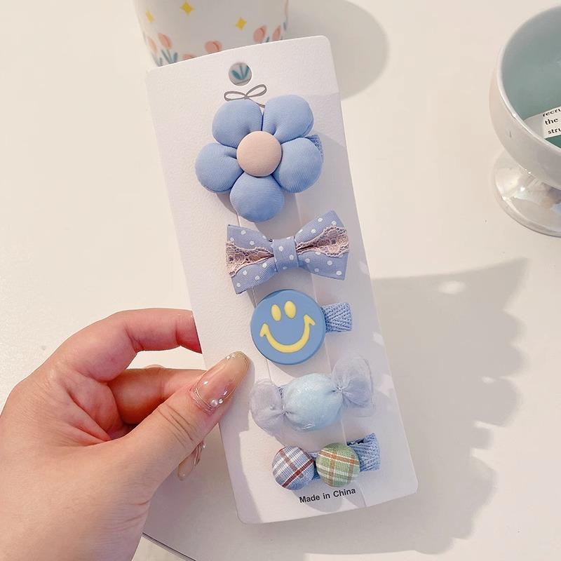 Детские заколки для волос, объем волос меньше, детские заколки от пота не повреждают волосы, заколка bb для коротких волос новорожденного, милый принцессин головной убор
Детские заколки для волос, объем волос меньше, детские заколки от пота не повреждают волосы, заколка bb для коротких волос новорожденного, милый принцессин головной убор