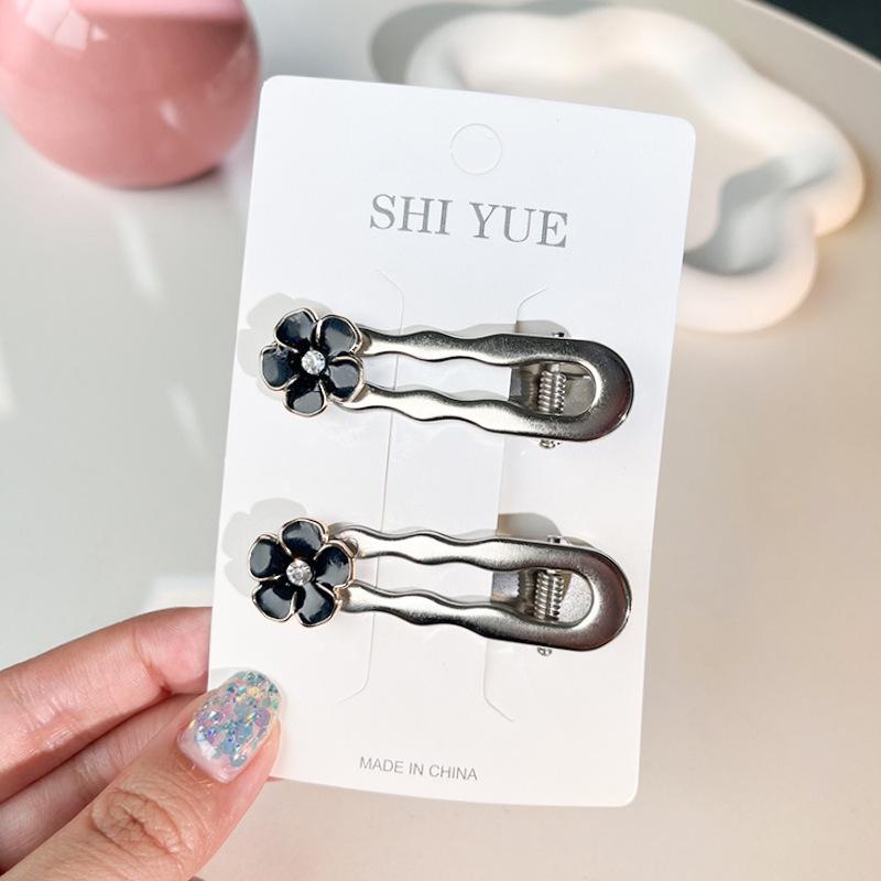 Dopamine Rhinestone Letter Hair Clip: Luxurious, Versatile, and Exquisite for Women
Dopamine Rhinestone Letter Hair Clip: Luxurious, Versatile, and Exquisite for Women