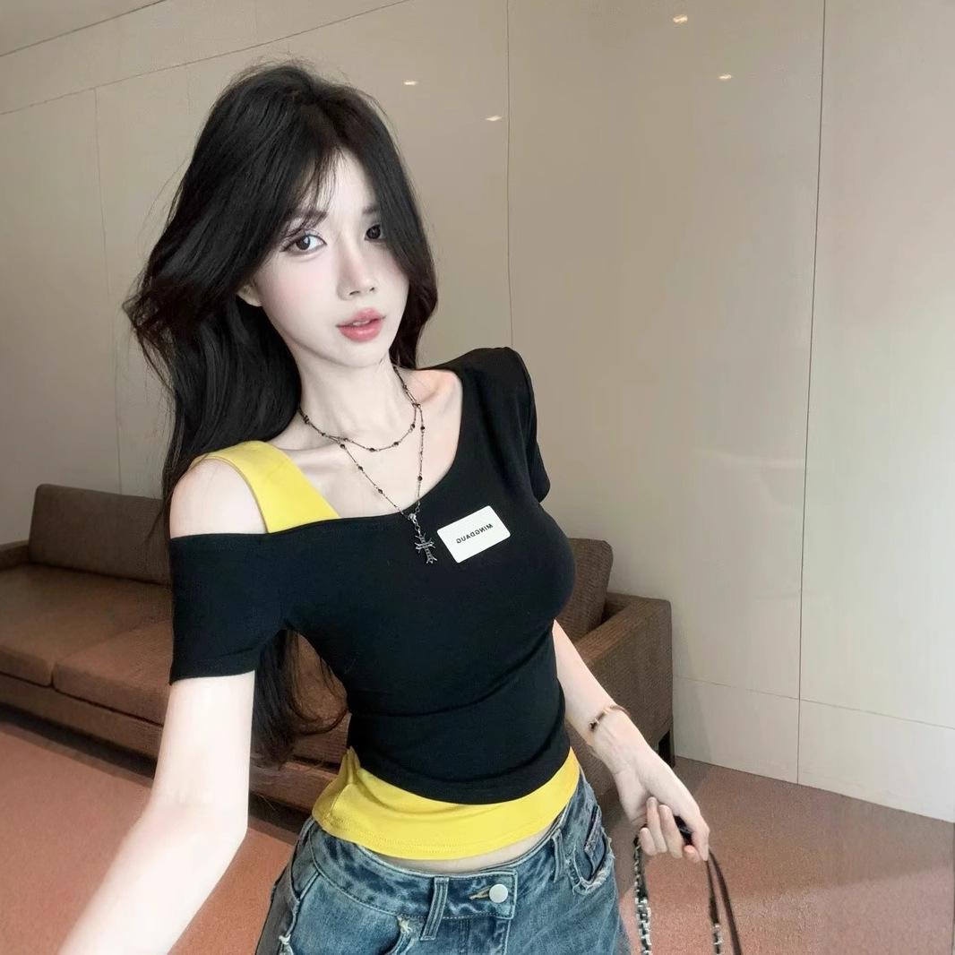 Women s Color-Block One-Shoulder Short-Sleeve Top - Stylish, Bold, and Unique Summer Fashion L
Women s Color-Block One-Shoulder Short-Sleeve Top - Stylish, Bold, and Unique Summer Fashion L